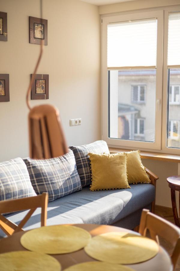 ורשה Piekna 2-Bedroom Apartment מראה חיצוני תמונה